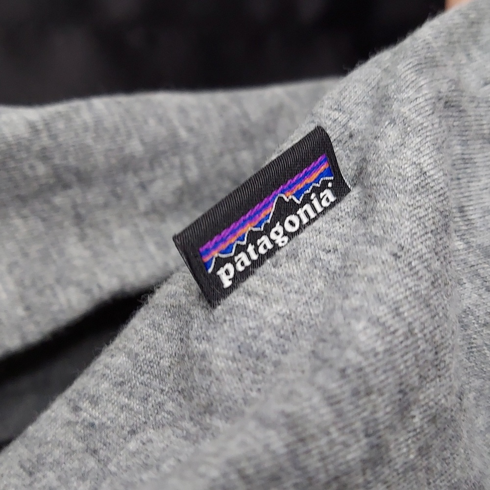 Patagonia Shirt, Size Medium, Gray, Button Placket, Long Sleeves, 100% Cotton - Picture 4 of 8